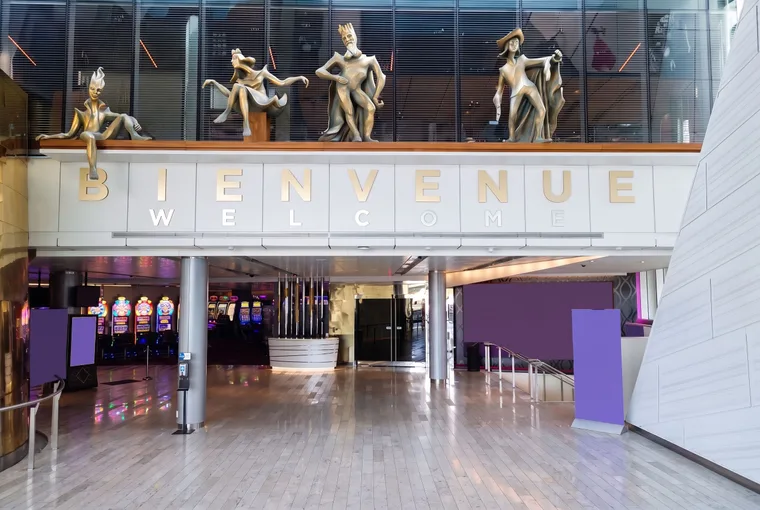 Le hall d'entrée du Casino de Montréal, avant l'ouverture